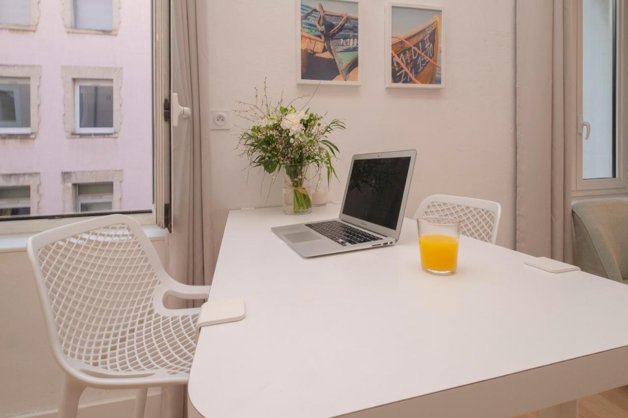 Design Suites - Vieux Port Марсилия Екстериор снимка