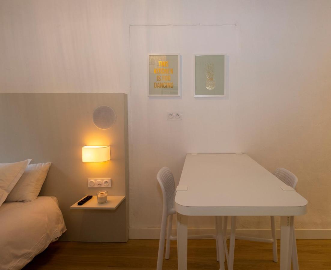 Design Suites - Vieux Port Марсилия Екстериор снимка
